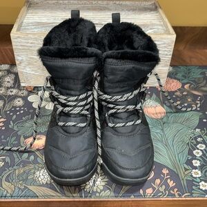 Sorrel women’s size 9 winter boot